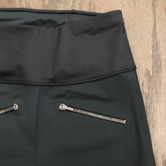 ADAY Throw It Higher High Waisted leggings - Picture 7 of 7